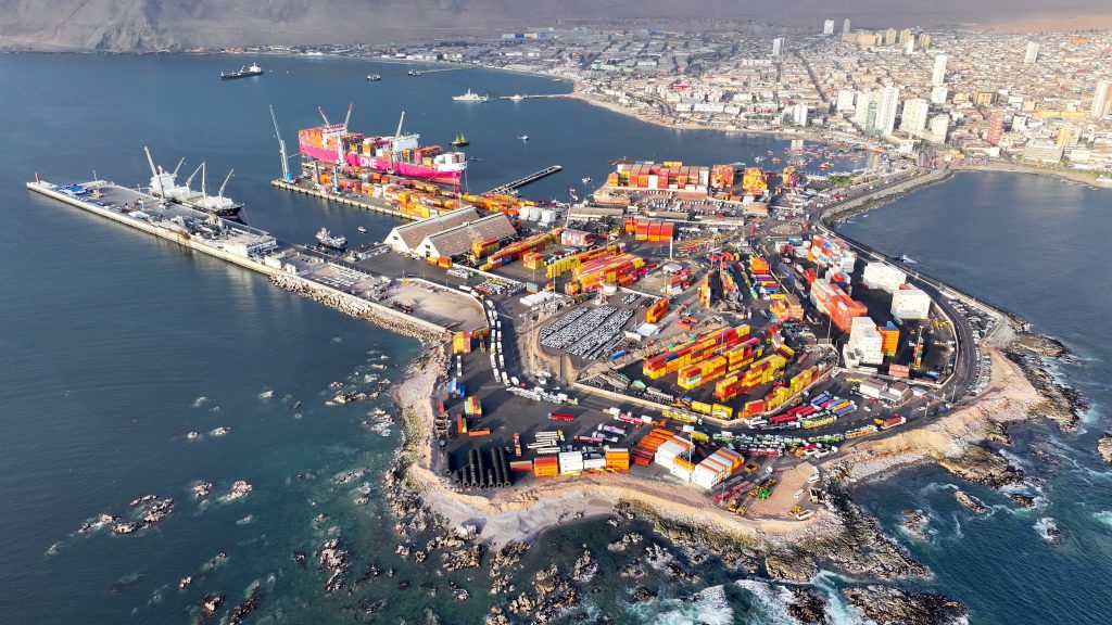 5 mil millones de pesos llegarían a Talcahuano de contar con ley de puertos