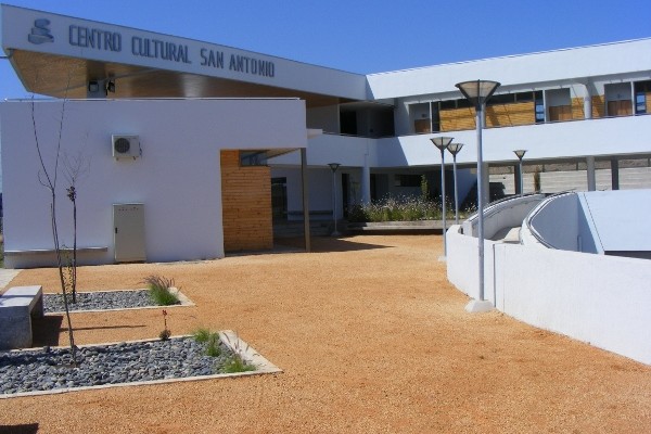 Puerto San Antonio homenajeará a mujeres en Centro Cultural de San Antonio