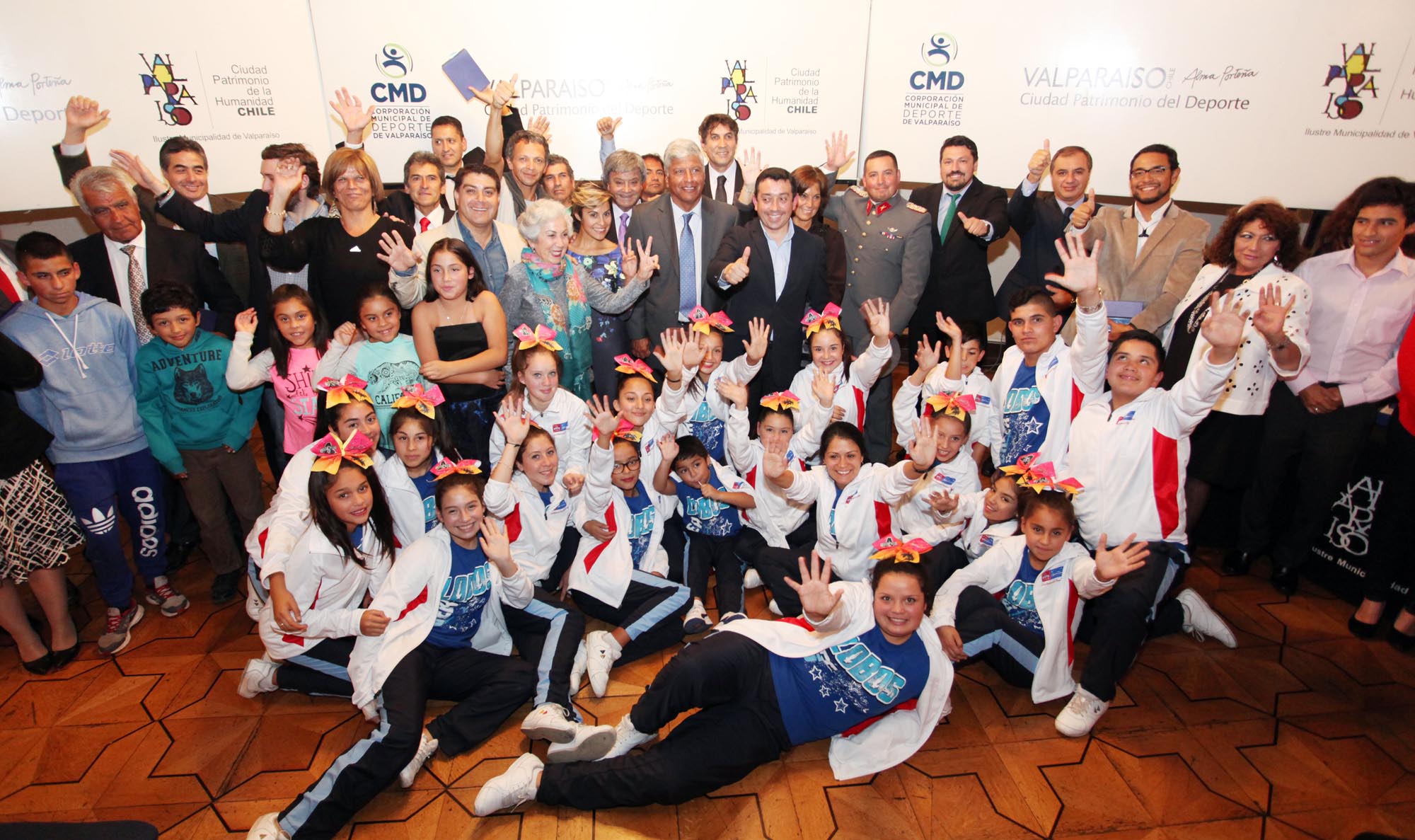 Municipalidad de Valparaíso reconoce a EPV por su contribución al deporte comunal