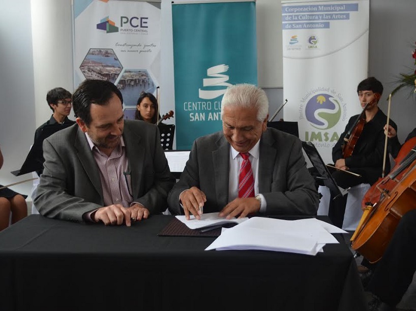 Puerto Central renovó aporte económico al Centro Cultural de San Antonio