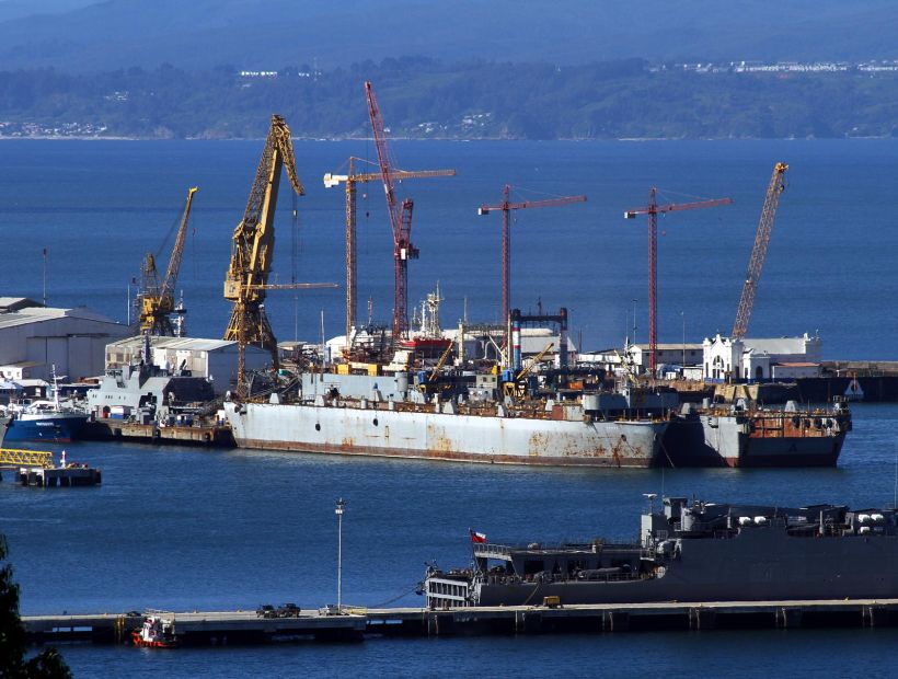 Solicitarán al Ministro de Hacienda el financiamiento para construir el tercer dique de Asmar