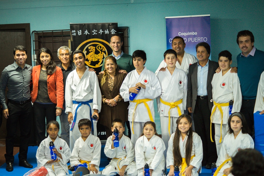 TPC y Fundación Sulantay inician actividades 2016 de academia de karate