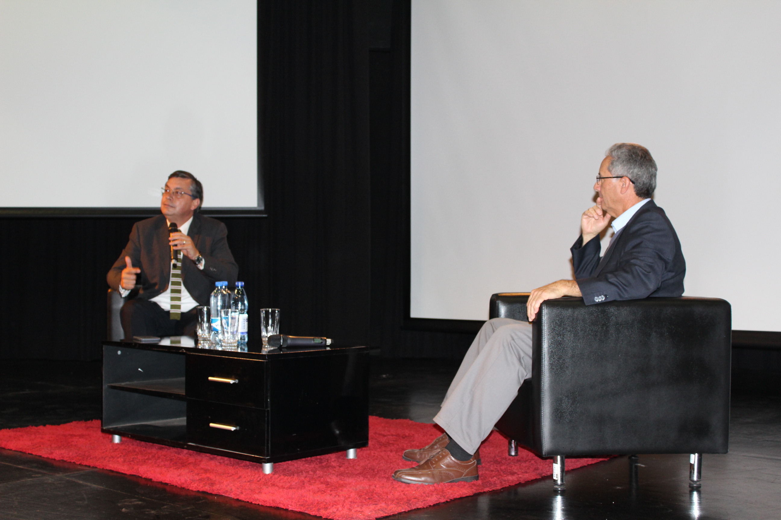 Gerente de Operaciones de STI afirma que Chile no debe temer al crecimiento portuario de Perú