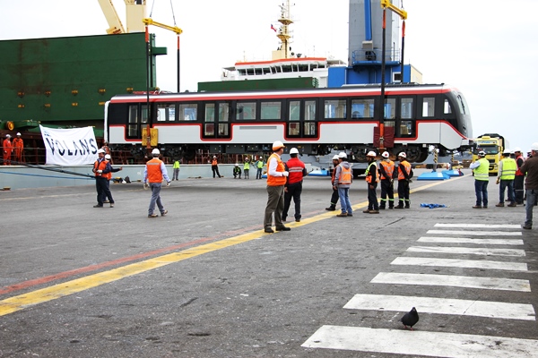 TCVAL recibe nuevos trenes del Metro de Santiago