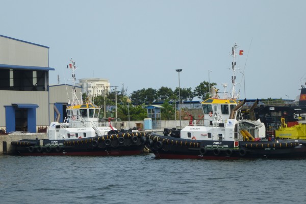 Desde Vietnam zarpan remolcadores de SAAM que operarán en el Puerto de San Antonio
