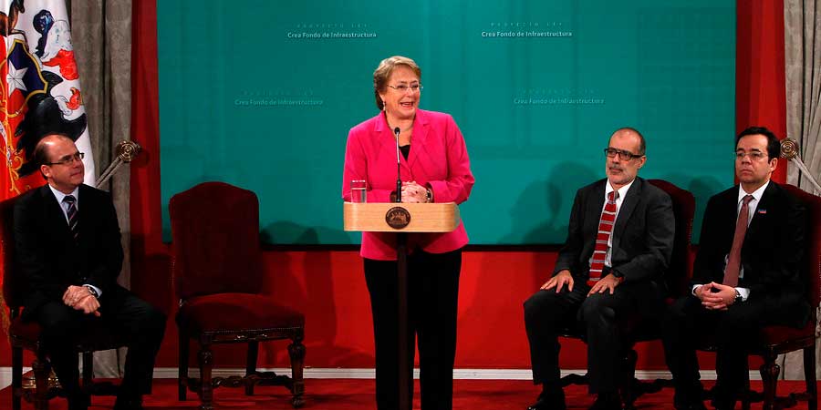 Presidenta Bachelet firmó proyecto de ley que crea Fondo de Infraestructura