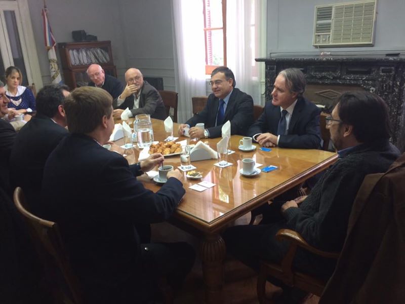 Puertos de Arica y Rosario intercambian experiencias en materia de sustentabilidad y logística