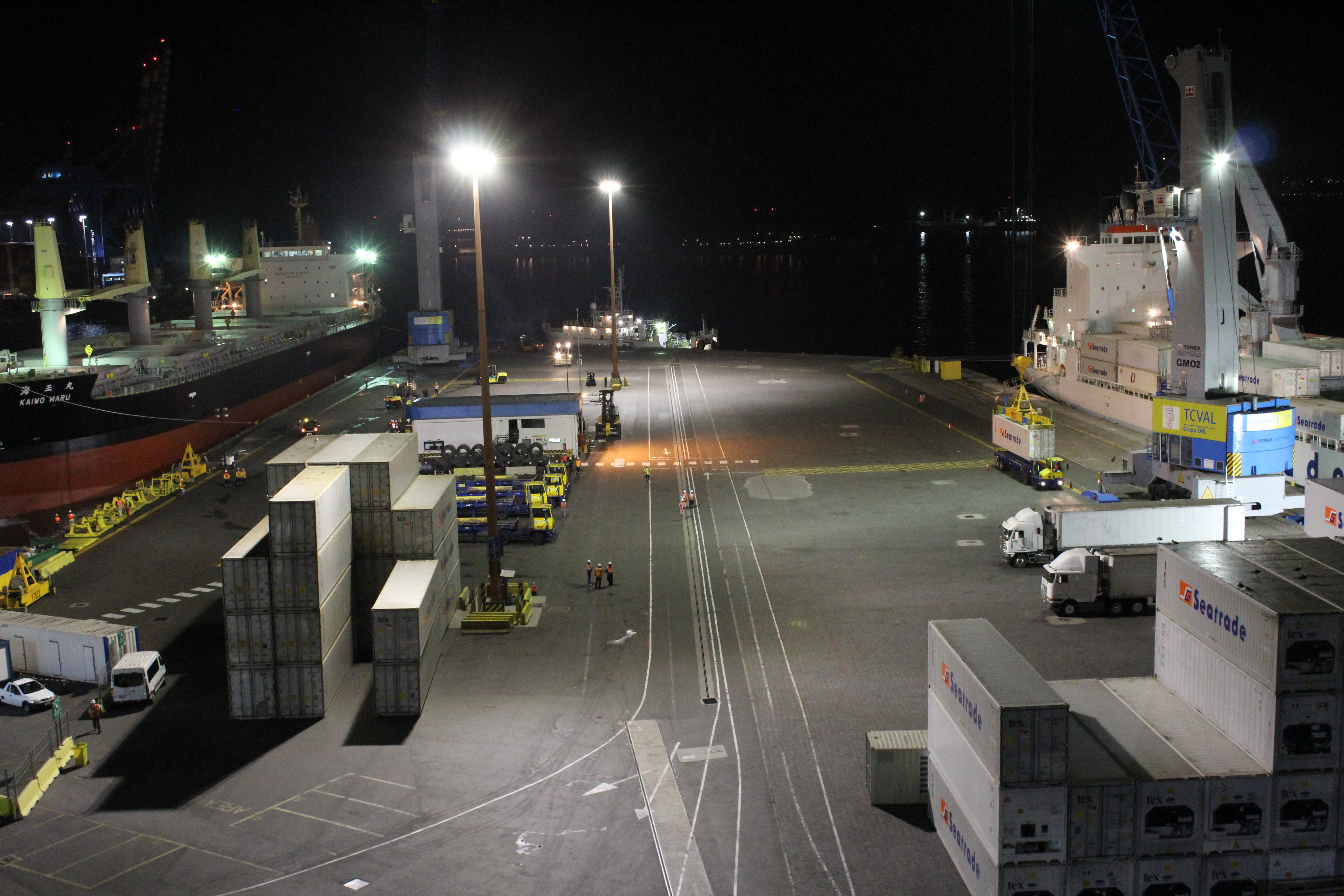 TCVAL reduce en 60% el consumo energético del Espigón con modernas luminarias