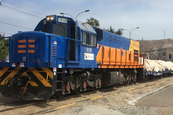 Ferrocarril Arica – La Paz retomaría en el mediano plazo la operación de carga portuaria