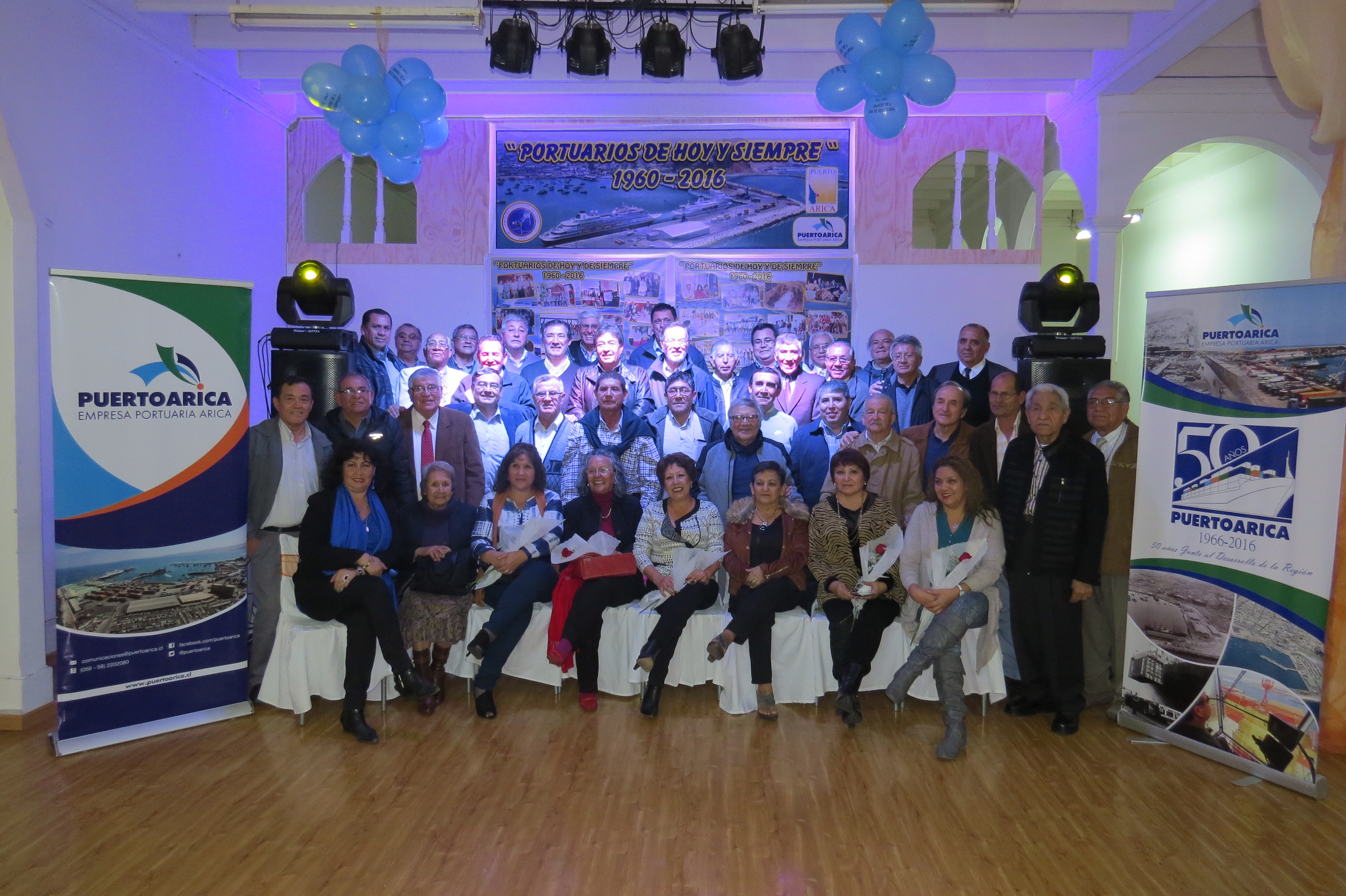 Exportuarios de Arica se reúnen para conmemorar los 50 años del puerto