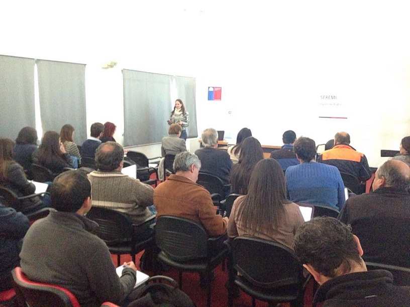 Profesionales portuarios del Bio Bio aprenden a calcular huella de carbono