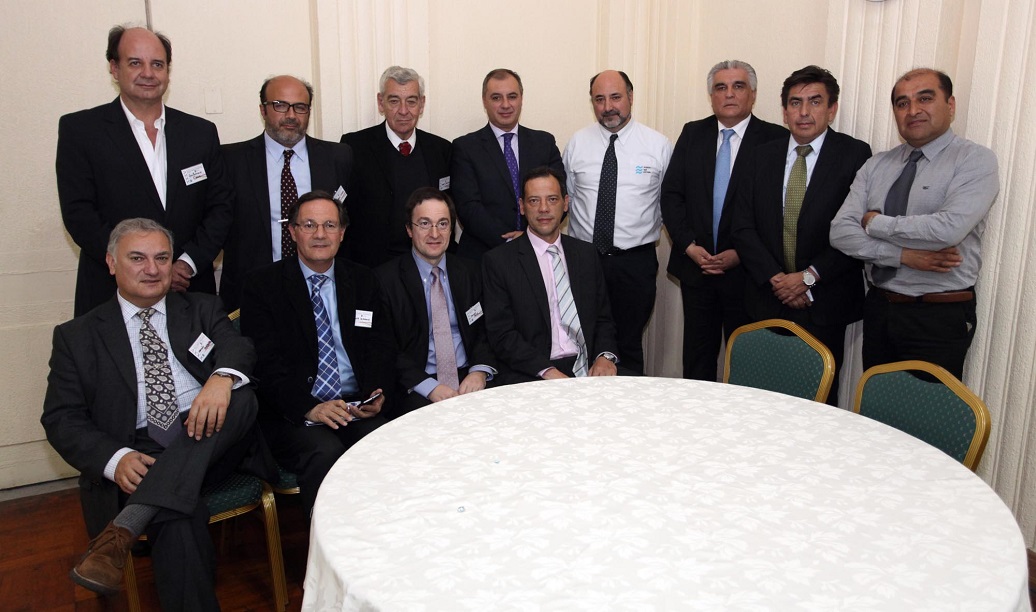 Puerto San Antonio y diplomáticos argentinos analizan escenario logístico nacional