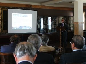 Puerto Valparaíso expone estado de proyectos del Plan de Desarrollo en Liga Marítima