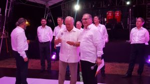 AAPA galardona a presidente de Puerto Valparaíso por su entrega a la organización