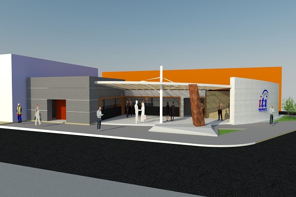 ITI construye plaza de negocios e implementará ventanilla única de trámites