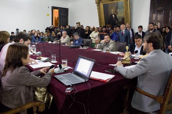 Concejo municipal de Valparaíso plantea convocar Cabildo por nueva legislación portuaria