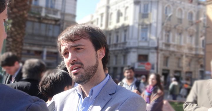 Sharp por paro portuario: “confío que el conflicto se va a resolver antes de Navidad”