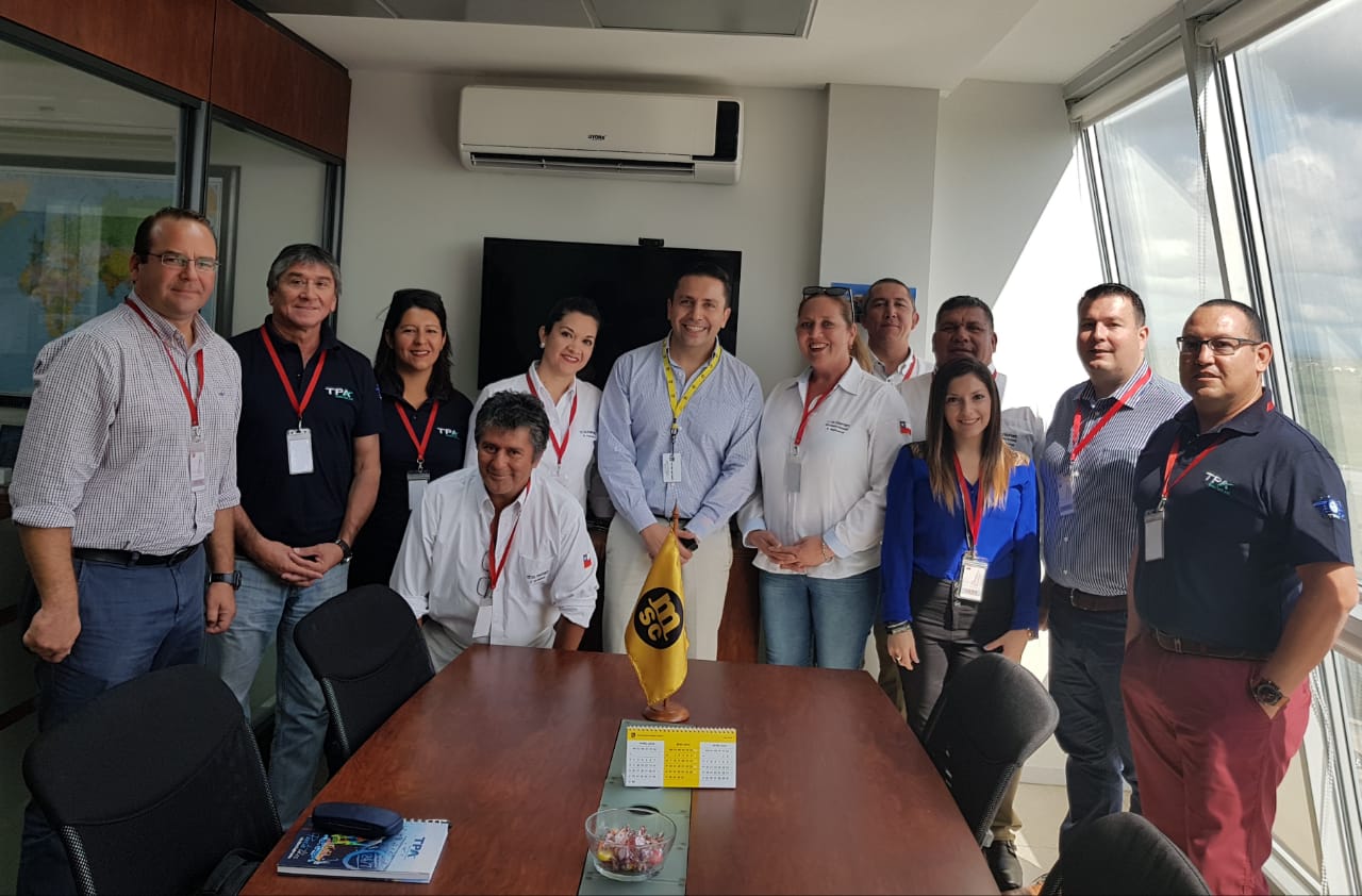 Dirigentes portuarios de Arica comprometen continuidad operativa en su viaje anual a Bolivia